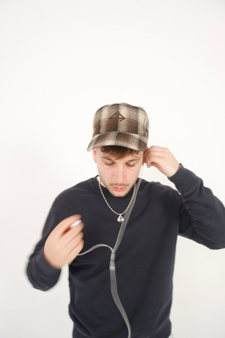 TARTAN CAP
