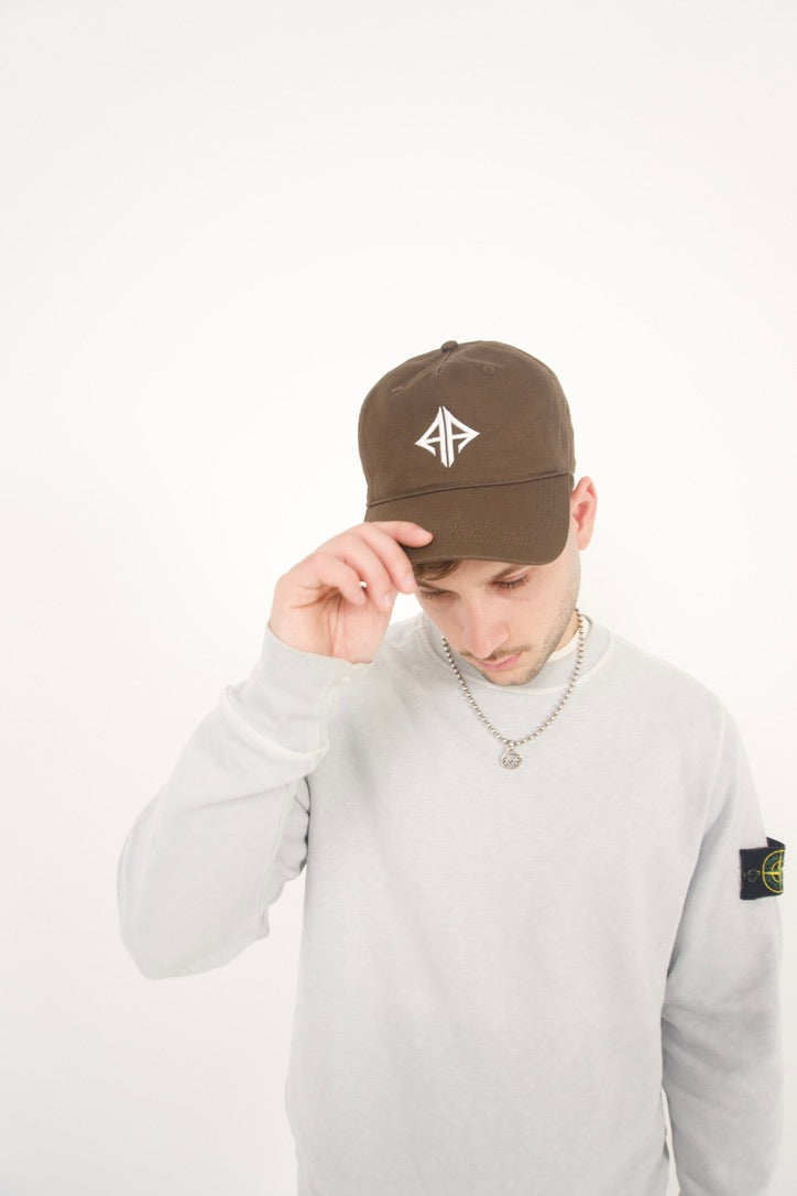 BROWN CAP